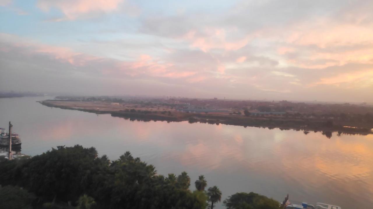 Nile Pyramidal View Apartment Cairo Ngoại thất bức ảnh