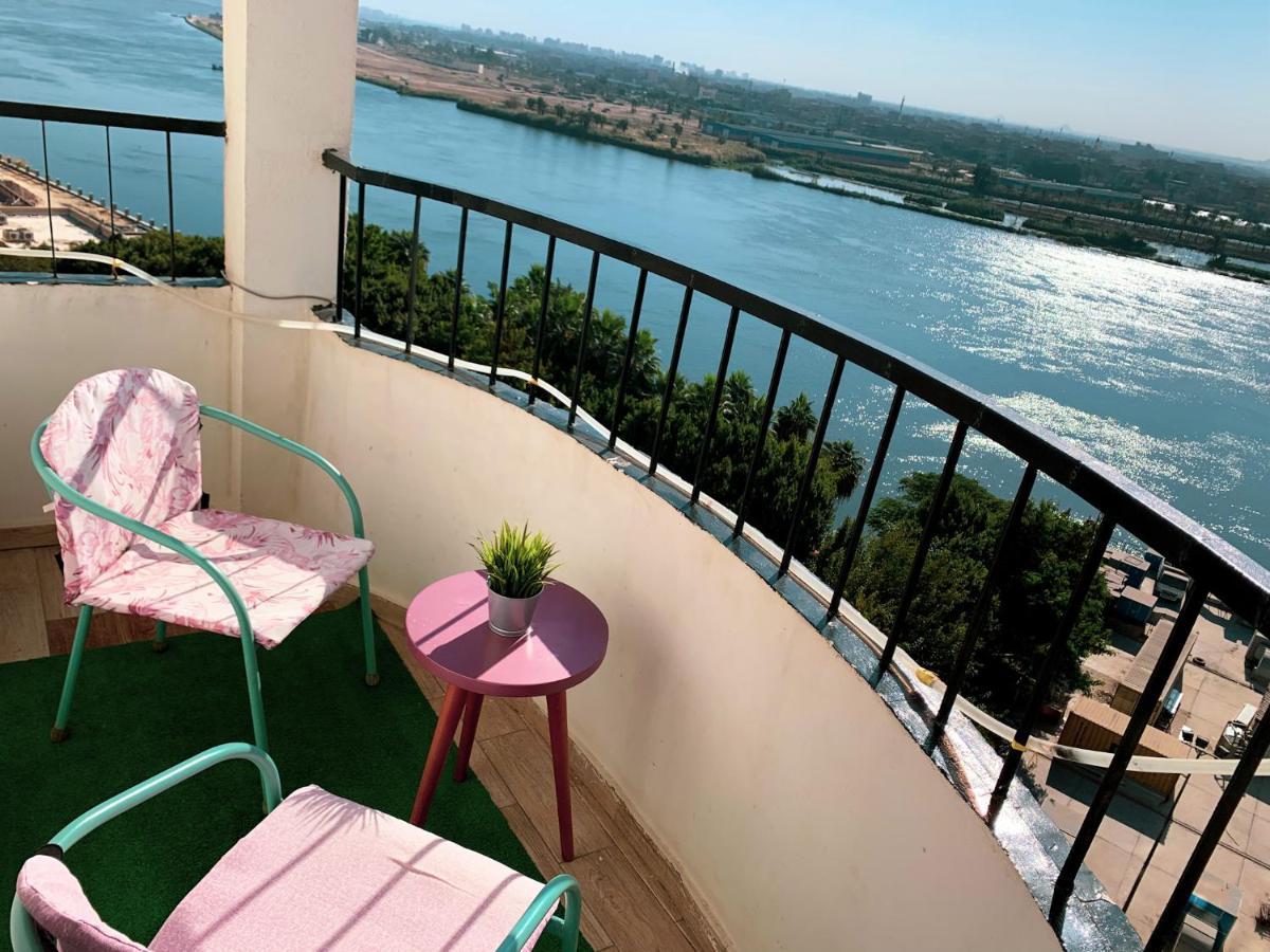 Nile Pyramidal View Apartment Cairo Ngoại thất bức ảnh
