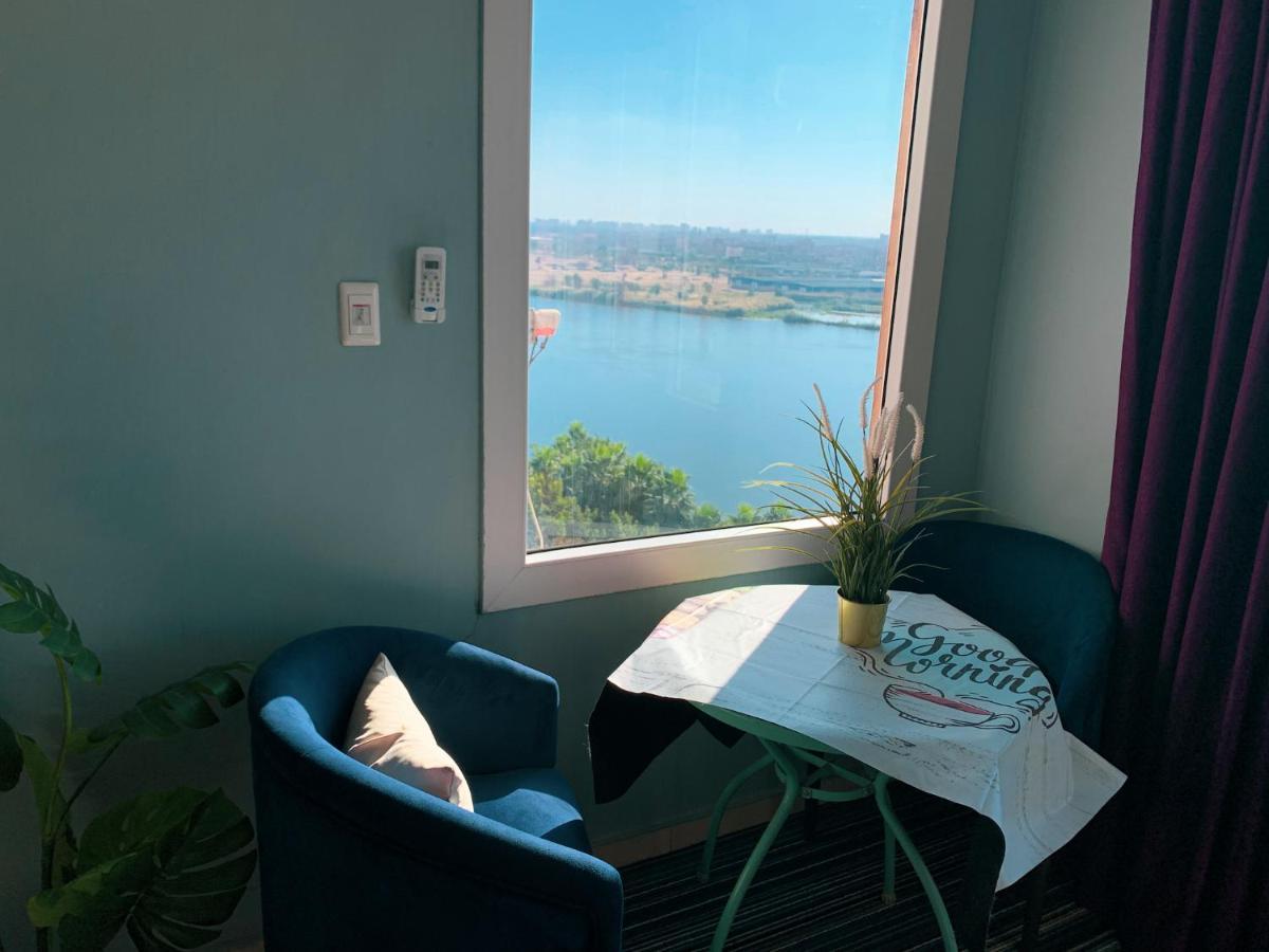Nile Pyramidal View Apartment Cairo Ngoại thất bức ảnh
